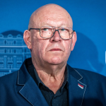 Obrázek epizody Kostolný: O čem svědčí nejbizarnější útěk před novináři v dějinách slovenské politiky?