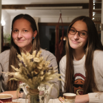 Obrázek epizody „Jezdím někam, kde jsou lidé rádi, že tam jsem. A já jsem moc ráda, že je mám.“