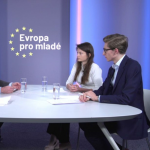 Obrázek epizody Tiktokizace, nosiči vody, neplacené stáže. Europoslanci debatovali o Evropě pro mladé