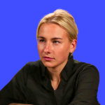 Obrázek epizody Zdislava Pokorná – Za nitky tahají nejbohatší. Až v terénu vidíte, jak to funguje.