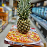 Obrázek epizody MICHAL KAVALČÍK - Ananas na pizzu?