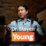 Obrázek epizody Dr. Steven Young: Why the Words We Use Every Day Quietly Shape Our Lives | Talks 21