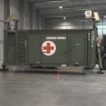 Obrázek epizody Marketing za 100 milionů korun. Armáda balí polní nemocnici v Letňanech