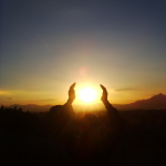 Obrázek epizody Energie a vibrace: Meditace pro začátečníky (Jak cítit energii)