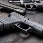 Obrázek epizody (Trailer): Výběr první pistole s Ondřejem Duškem